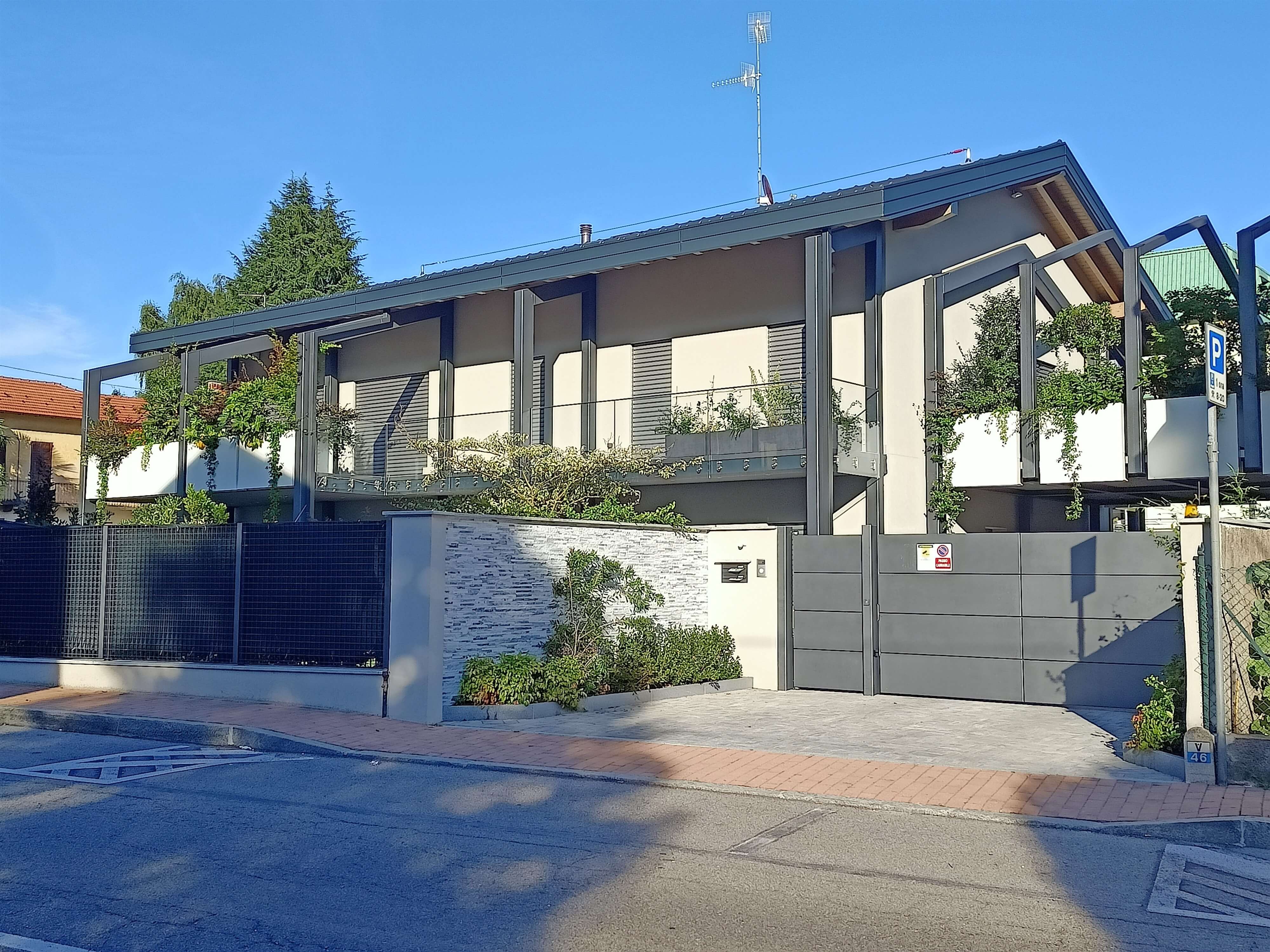 CasaClima A, 21045 Gazzada-Schianno